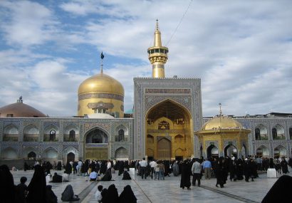 Imam Reza (AS) Shrine to Remain Closed to Pilgrims