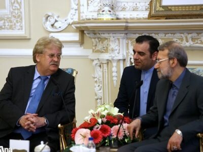 لاریجانی در دیدار با رئیس کمیته روابط خارجی پارلمان اروپا: می‌توان به توافق نهایی دست یافت