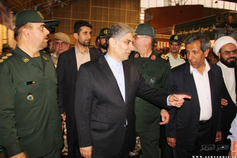 تصویری/ افتتاح نمایشگاه دفاع مقدس در تبریز