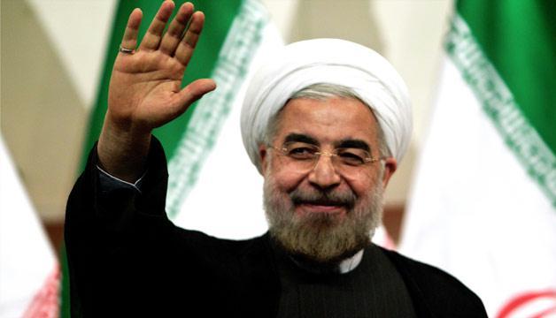 دعوت روحانی از بانوان ایرانی برای کاندیداتوری