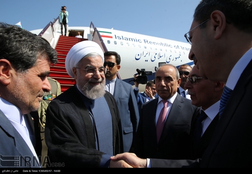 استقبال رسمی از روحانی در جمهوری آذربایجان (عکس)