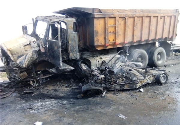 تصادف پرشیا با کامیون در محور تبریز ـ اهر/مرگ راننده پرشیا