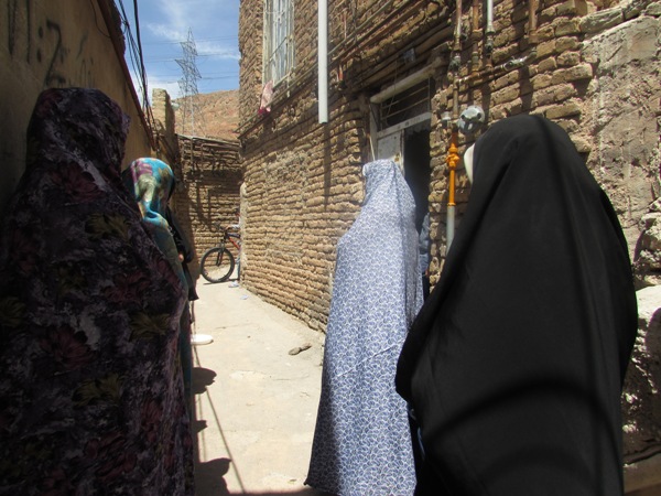 گزارشی از حاشیه نشینی تبریز؛ بالانشینان بی مرفه!