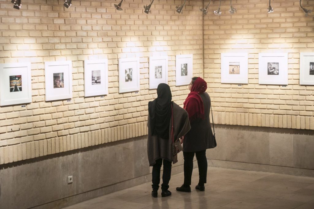 نمایشگاه گروهی عکس «روایت نزدیک»