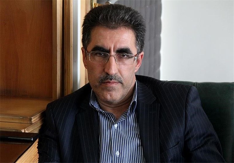 وزیر ورزش و جوانان باید از مردم آذربایجان عذرخواهی کند