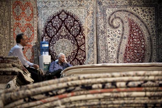 هنر و صنعت فرش آذربایجان تکیه‎گاه و عصایی محکم می‌خواهد