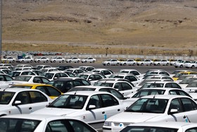 موضوع احتکار ۸۸۴۵ خودرو در آذرشهر در حال بررسی است