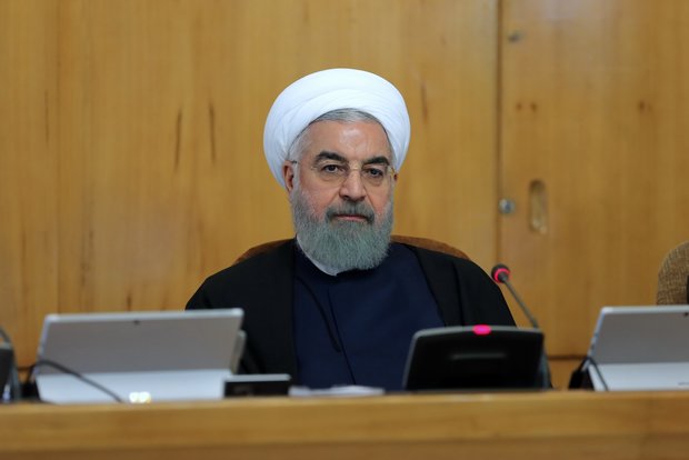 روحانی: به نفع اروپا و آمریکاست که به برجام بازگردند