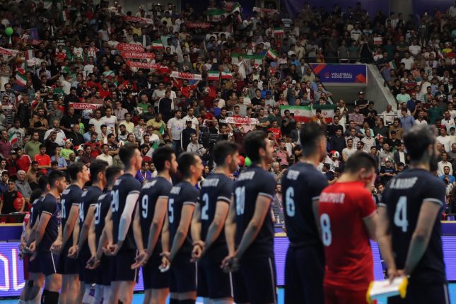 دیدار تیم های ملی والیبال ایران و لهستان در ارومیه