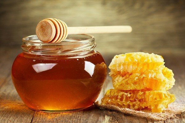 آیا خوردن عسل برای شما مفیدتر از شکر است؟