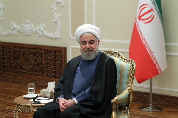 آمریکا باید از فشار حداکثری علیه ایران دست بردارد