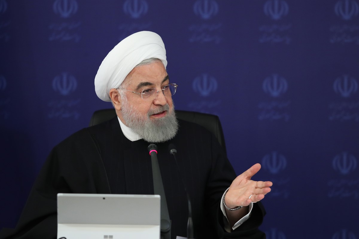 روحانی: به شعار «در خانه بمانیم» متعهد باشیم