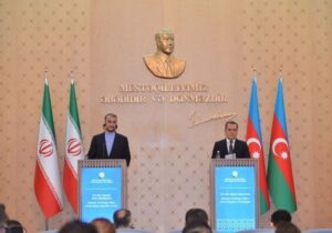 وزیر خارجه: در دیدار با علی‌اف نقشه راه روابط ایران با آذربایجان ترسیم شد