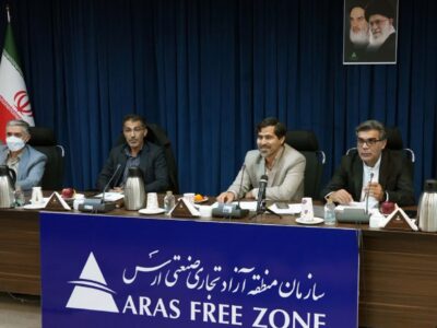 کاهش هزینه ها و تشریفات گمرکی با آغاز فعالیت مرکز حمل و نقل و بارگیری ارس