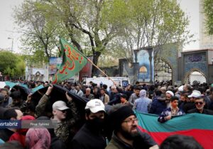 راهپیمایی مردم تبریز در محکومیت حادثه تروریستی کرمان