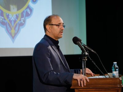 نسل امروزی باید با گذشته خود آشنا باشد
