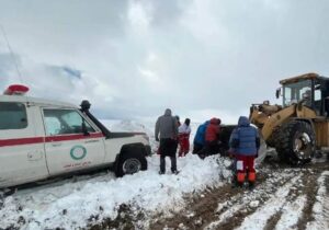 ۳ کوهنورد در برف و کولاک سراب مفقود شدند