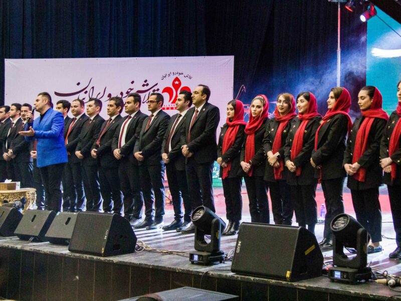 گردهمایی خانواده بزرگ تلاش‌خودرو ایرانیان