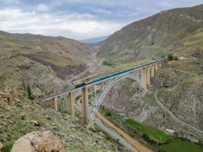 افزایش ۵۷ درصدی حمل و نقل بین‌المللی بار در راه‌آهن آذربایجان