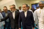 تیم مذاکره‌کننده را تضعیف نکنیم؛ بعد از توافق شاهد تحولات گسترده اقتصادی خواهیم بود