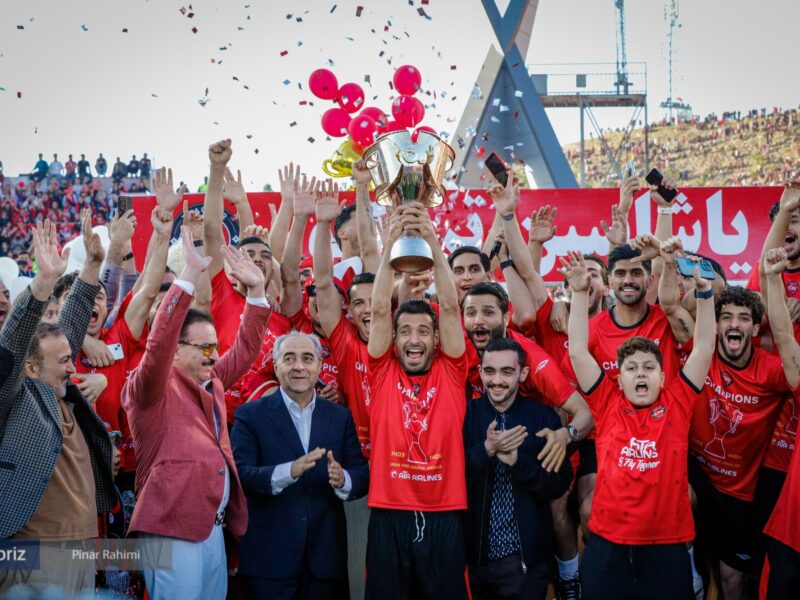 حاشیه‌های جشن قهرمانی تراکتور