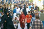 در بعضی محله های تهران که می روید انگار در کابل قدم می زنید!