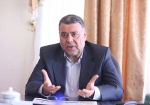 محسنی اژه ای با صدر و علی مطهری برخورد کند
