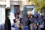 ۱۰ ویژگی کیف و کفش مناسب دانش‌آموزان