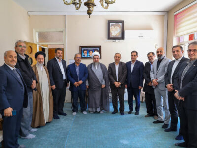 دیدار مسئولان صنعت و معدن استان با امام جمعه تبریز