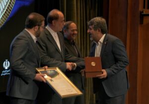 نشان برتر امنیت غذایی کشور برای تراکتورسازی