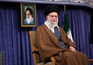 اصلاً شما چه کاره هستی؟!