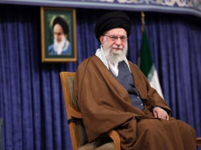 اصلاً شما چه کاره هستی؟!