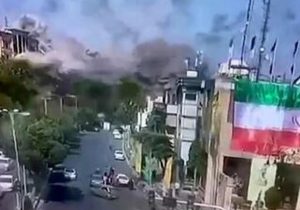 مستند «ایستاده در غبار»