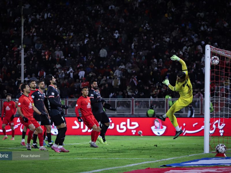 مرحله یک شانزدهم نهایی جام حذفی؛ تراکتور – پرسپولیس