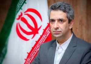 نقد گذشته لازم است اما به شرط ادب