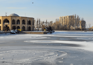 ائل گلی یخ زد