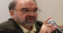 مخالف نظام بودن را از دکتر سروش یاد بگیرید