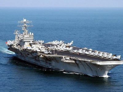 حضور ناوهای جنگی امریکا در خلیج فارس، لزوما به معنای جنگیدن نیست/ به دنبال عملیات روانی اند