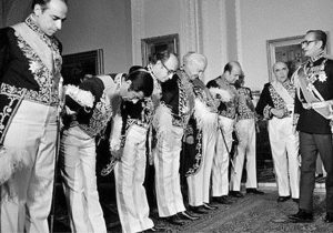 پهلوی زیر ذره بین تاریخ