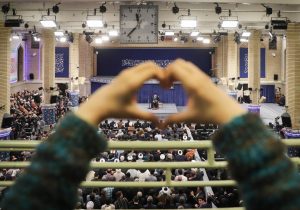 یل یاتار، طوفان یاتار، یاتماز ایرانین پرچمی