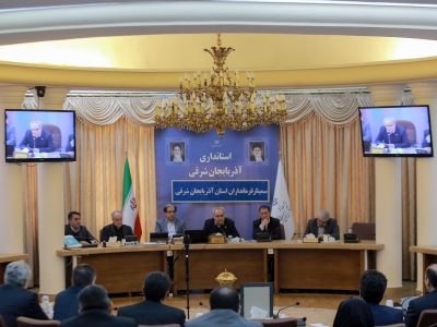 فرمانداران برنامه توسعه شهرستان را بر اساس برنامه هفتم تدوین کنند