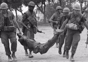 موزیک ویدئو «پسر خوش شانس|Fortunate Son»