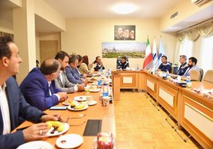 محور گفت‌وگوی مدیران عامل بانک گردشگری و پتروشیمی تبریز