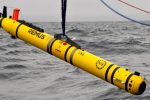 REMUS ۶۰۰ چیست؟ زیردریایی AUV که تا عمق ۶۰۰ متری دریا به جاسوسی می پردازد! +فیلم