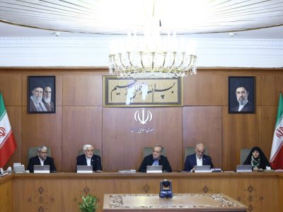 پیگیر تحقق دستور رهبر انقلاب برای عبور از شرایط «نه جنگ، نه صلح» هستیم